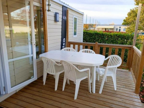 Bungalow charmant à Onzain avec piscine partagée